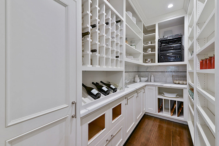 462 Douglass Street 26