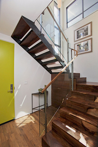 1318 Church Street 35