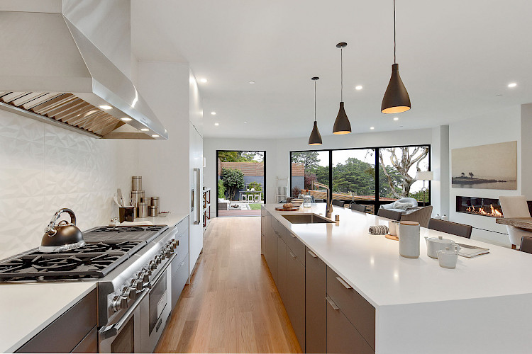 844 Duncan Street 27