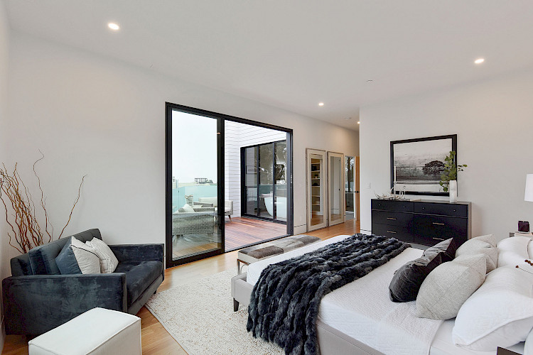 844 Duncan Street 44