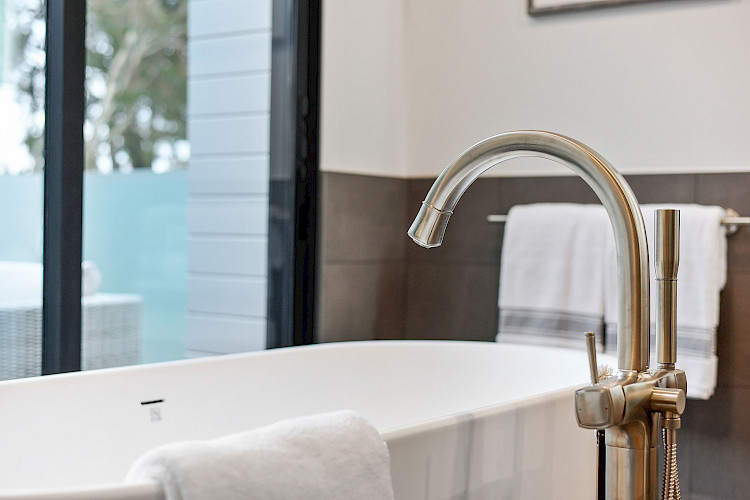 844 Duncan Street 51