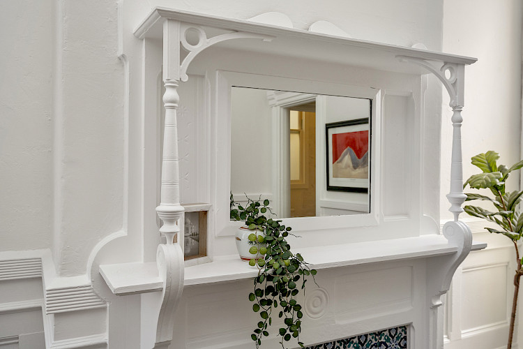 1332-1334 South Van Ness 10