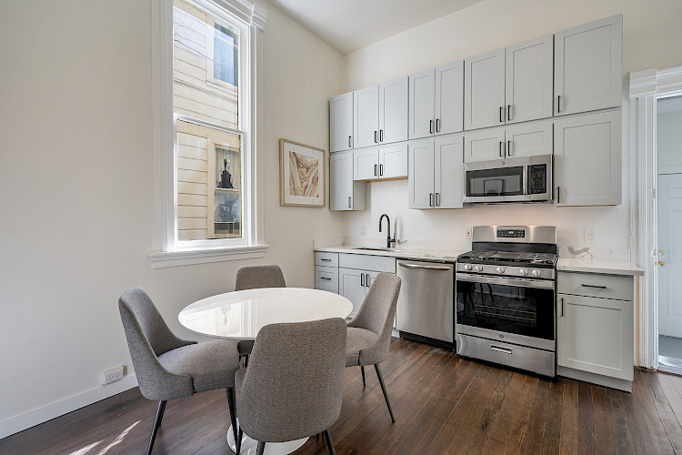 1332-1334 South Van Ness 11