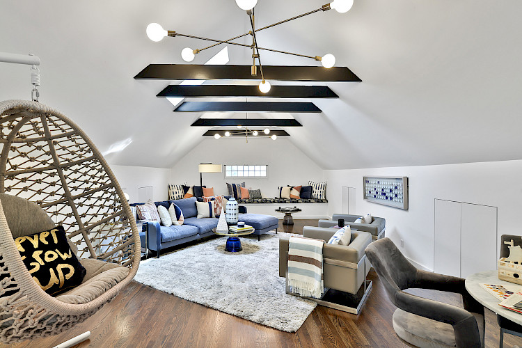 1576 Sanchez Street 2