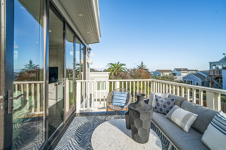 869 Alvarado Street 41