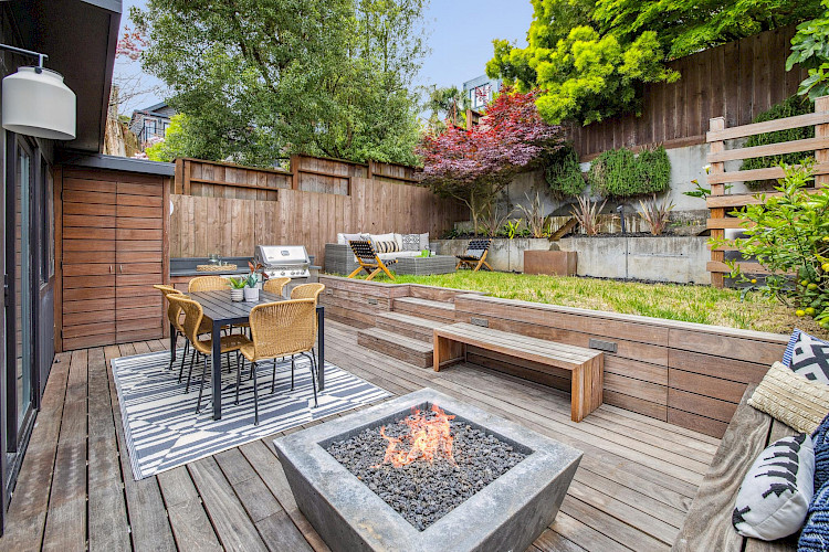 89 Martha Avenue 3