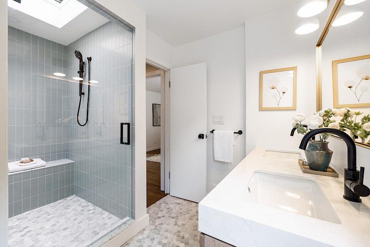 89 Martha Avenue 8