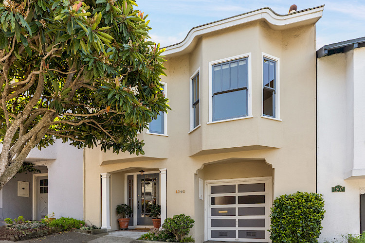 1209 Stanyan St. 11
