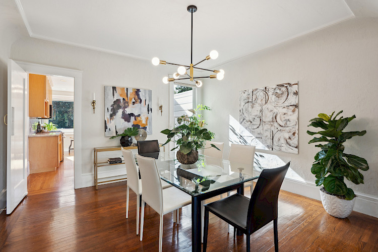 1209 Stanyan St. 26