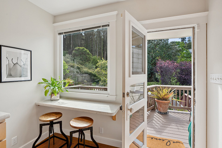1209 Stanyan St. 46