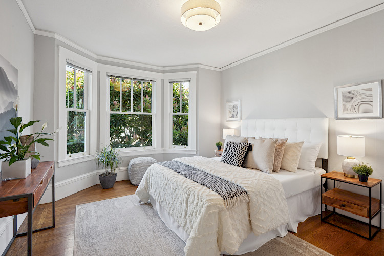1209 Stanyan St. 33