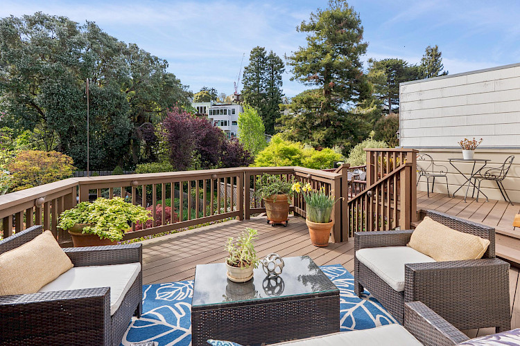 1209 Stanyan St. 1