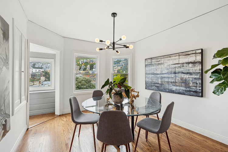 51 Deming St 3