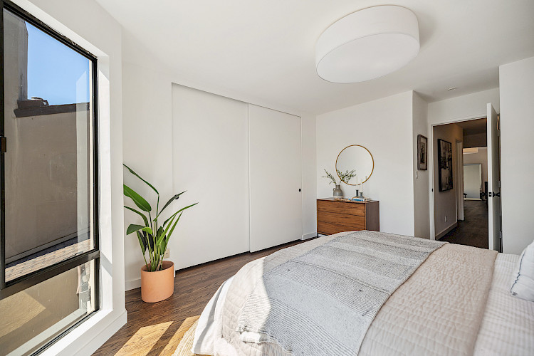 209 N. Lake Merced Hills 71