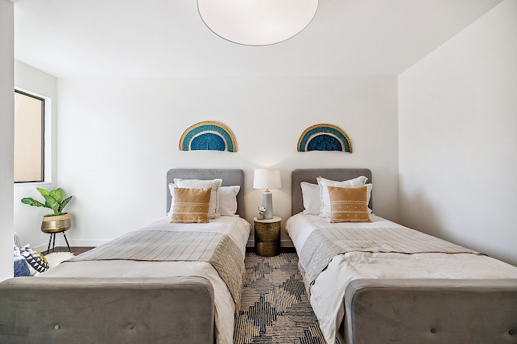 209 N. Lake Merced Hills 76
