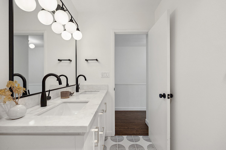 209 N. Lake Merced Hills 83