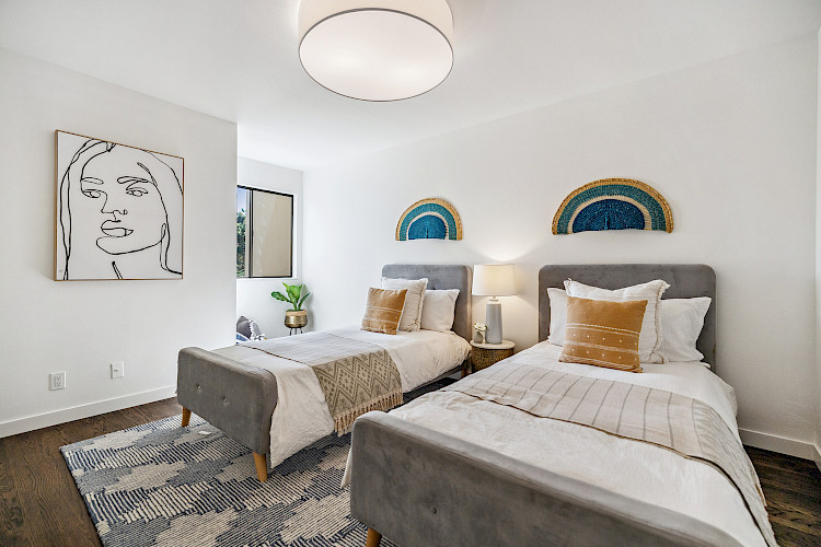209 N. Lake Merced Hills 9