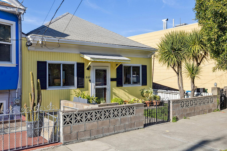 662 Lisbon Street 11