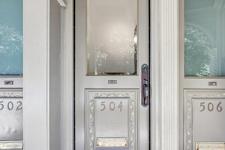 504 Cole Street 14