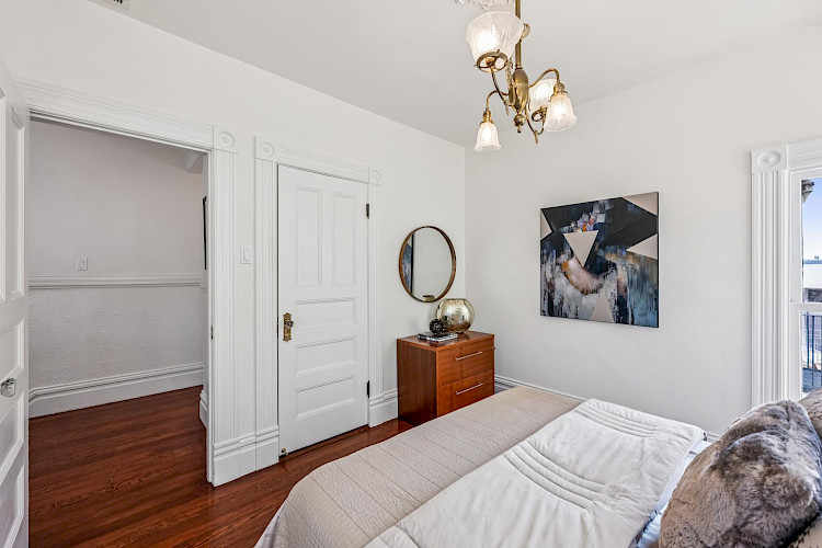 504 Cole Street 61