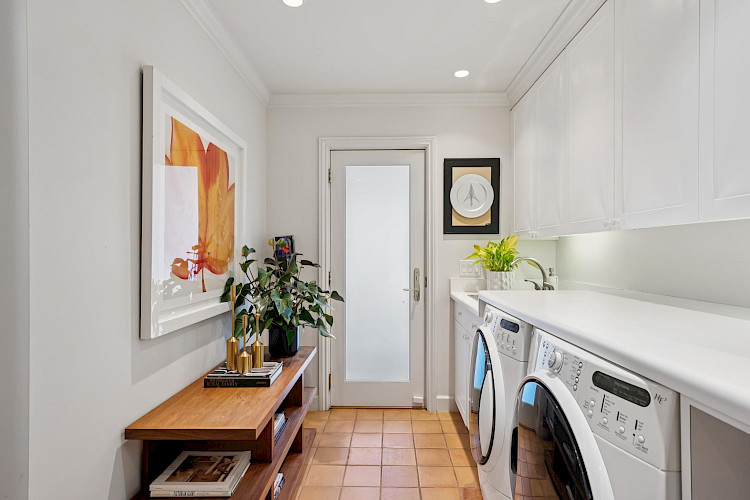 469 Collingwood St 92