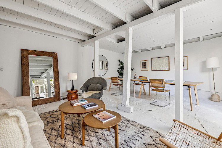 160-162 Richland Avenue 71