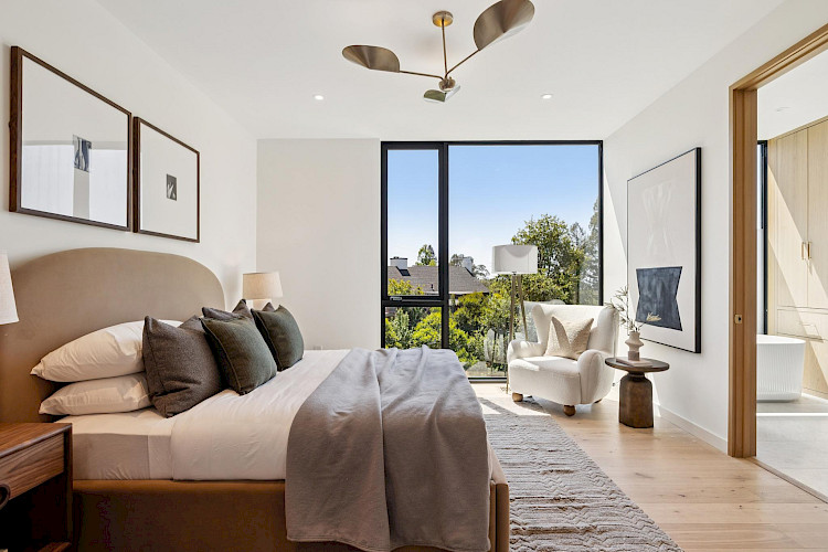 67 Wistaria Way 54