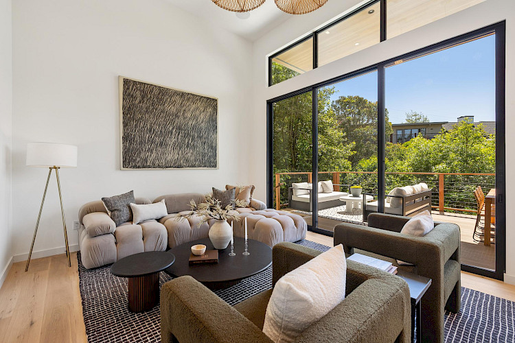 67 Wistaria Way 81
