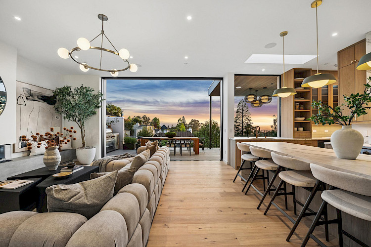 67 Wistaria Way 28
