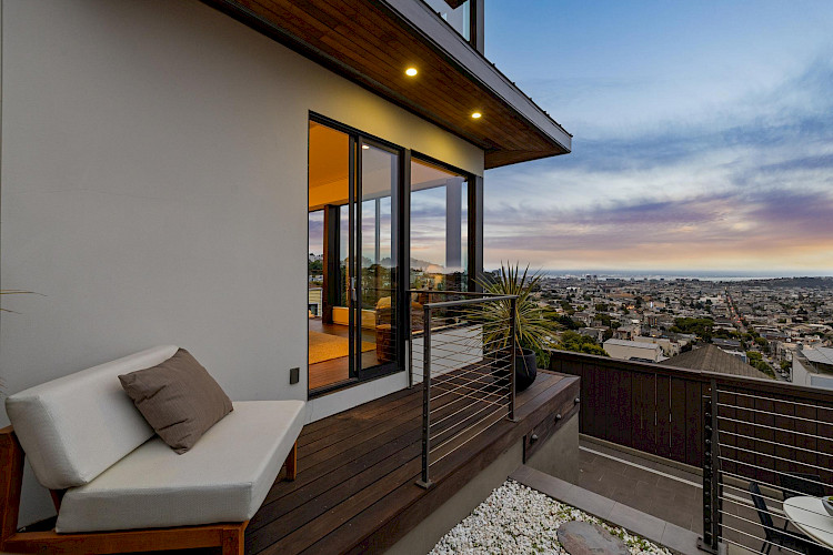 10 Deming Street 75