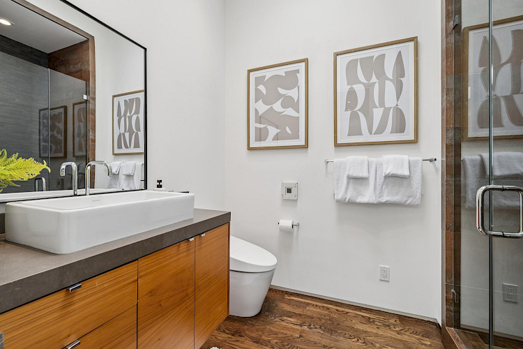10 Deming Street 58