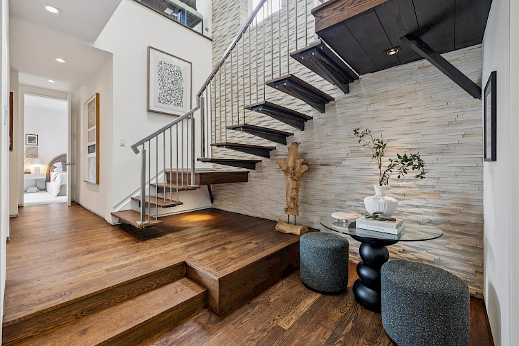 10 Deming Street 8
